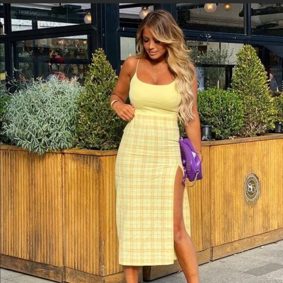 Zara blogger favorite plaid midi skirt - Picture 8 of 13